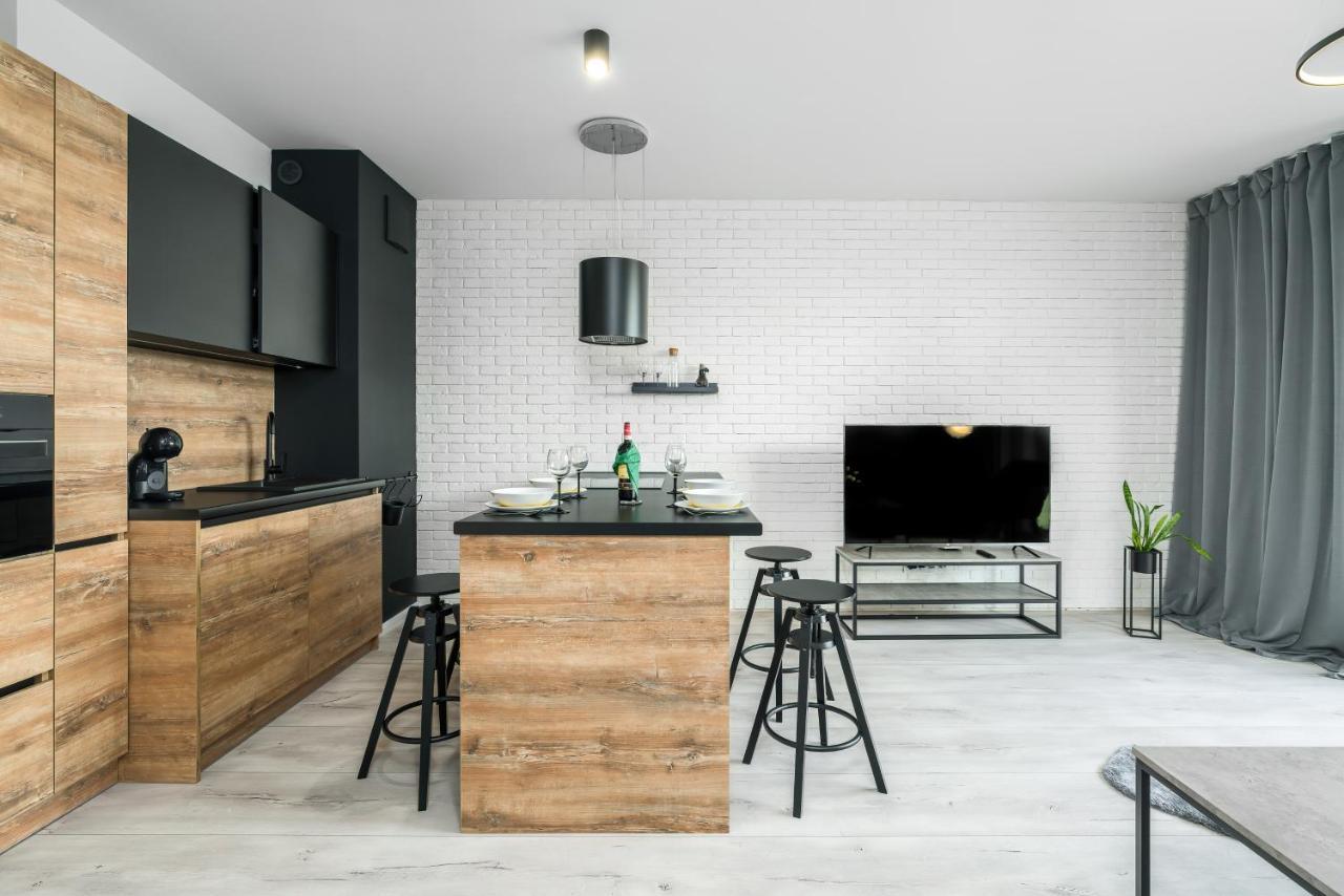 Exclusive Apartment With Terrace By Renters Poznan Exterior foto